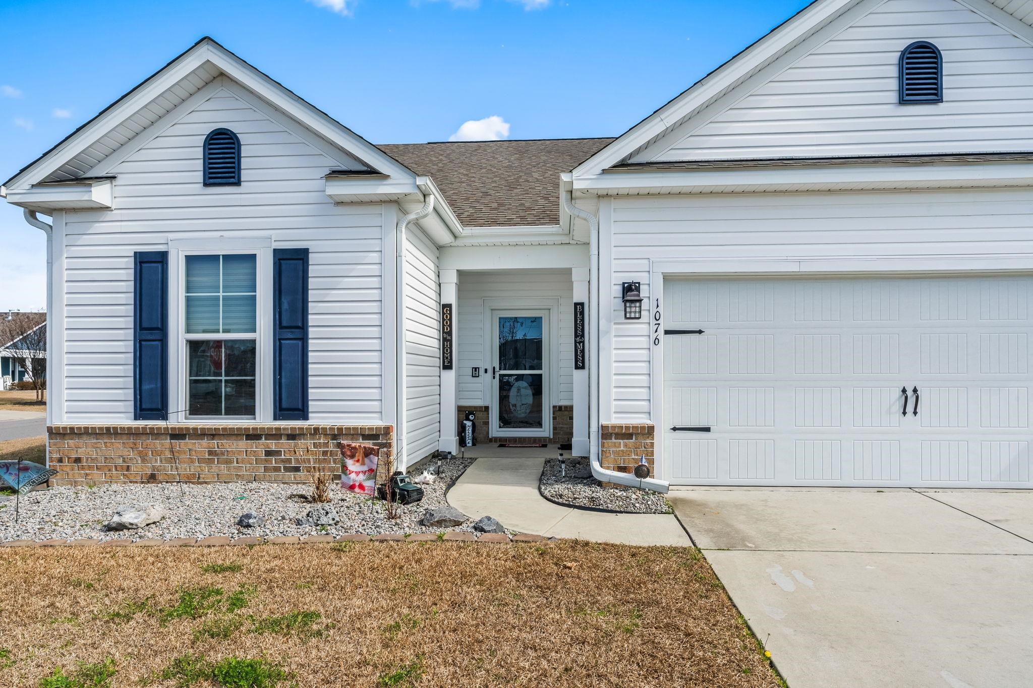1076 Caprisia Loop