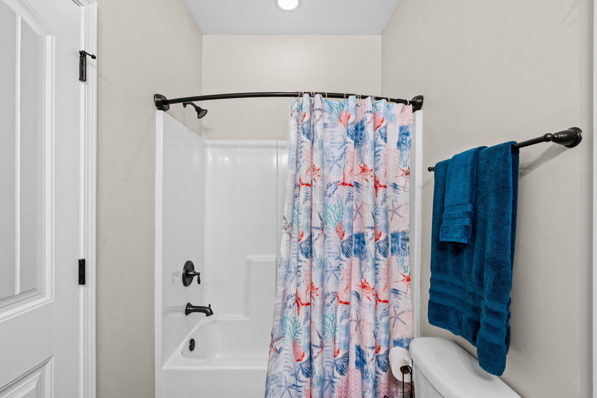1076 Caprisia Loop