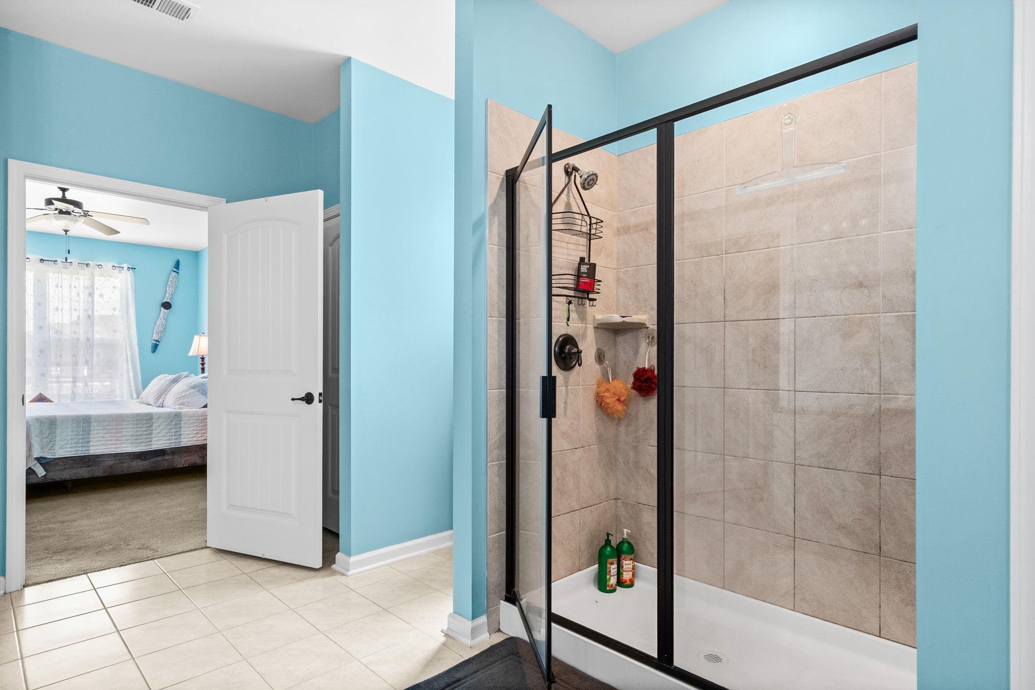 1076 Caprisia Loop