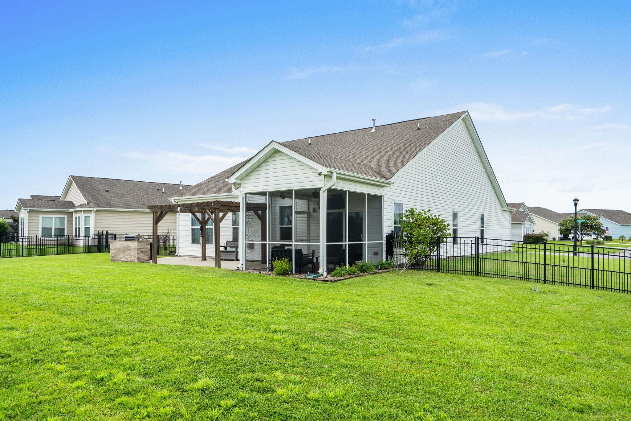 1076 Caprisia Loop