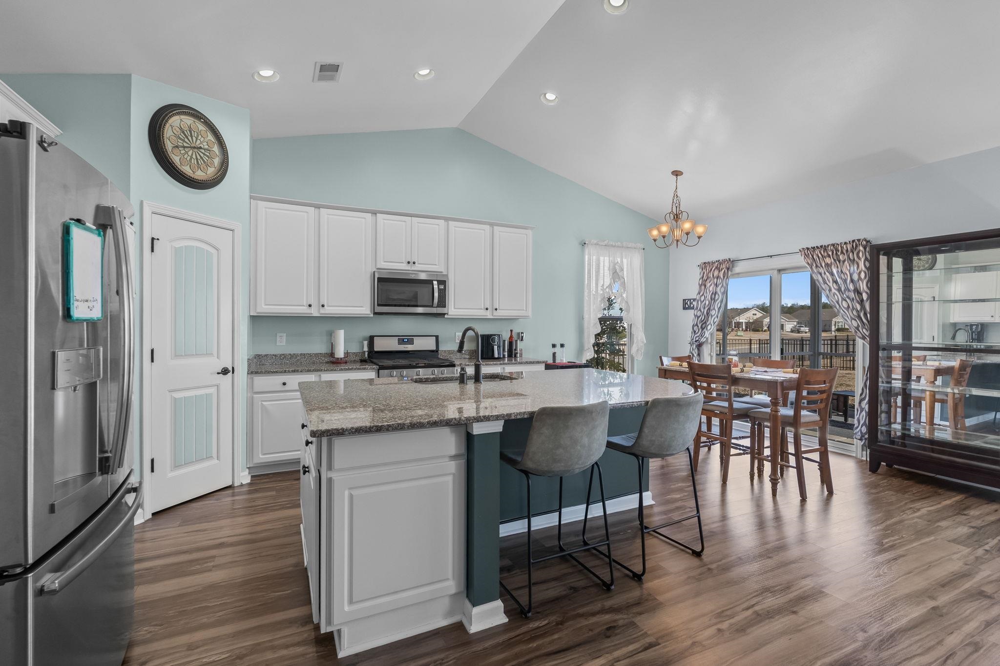 1076 Caprisia Loop