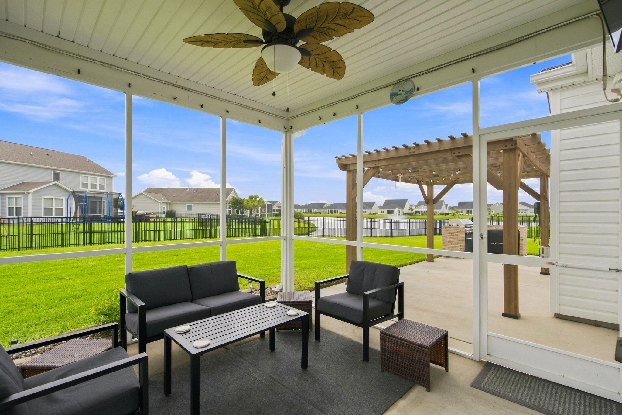 1076 Caprisia Loop