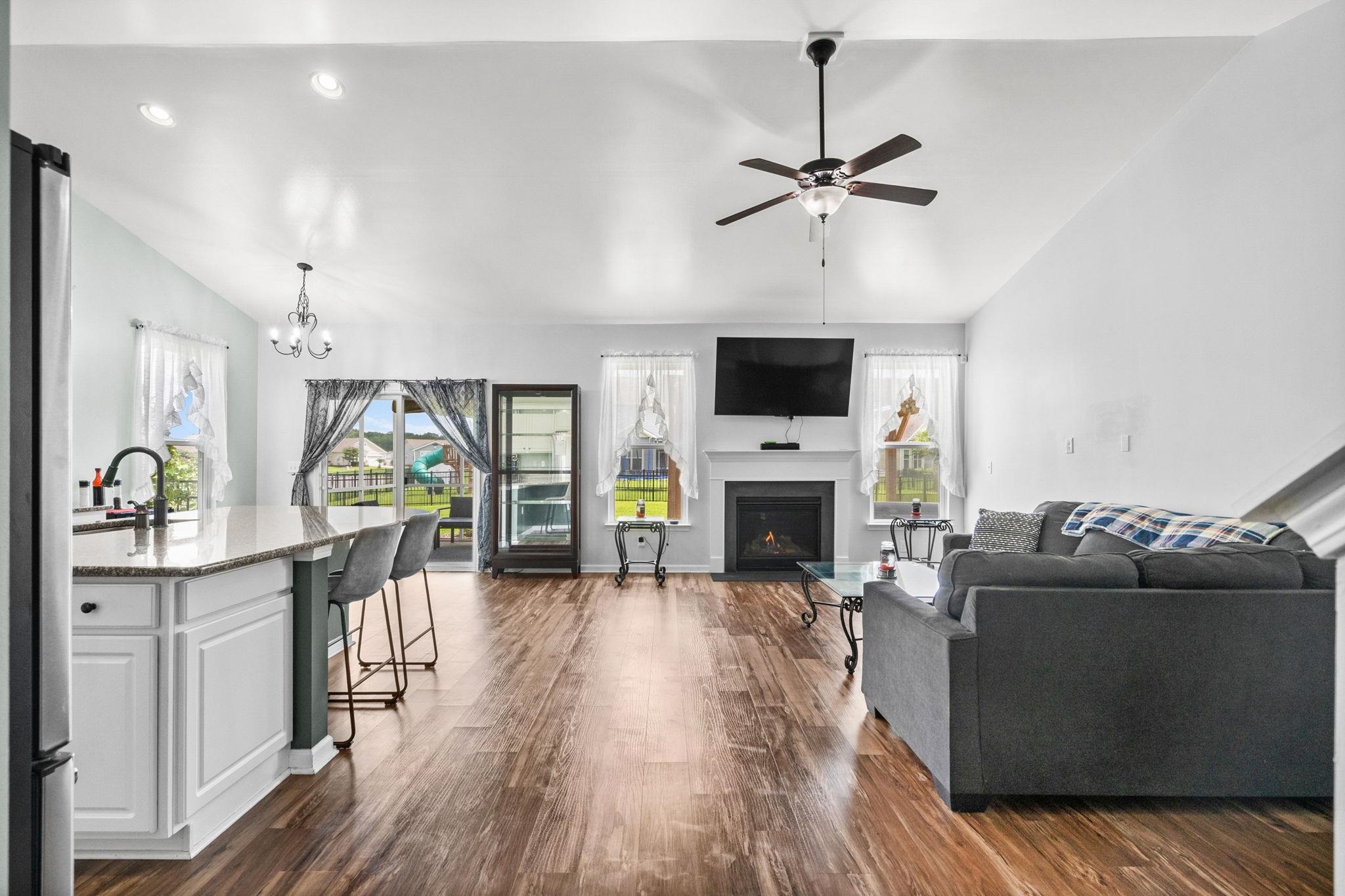 1076 Caprisia Loop