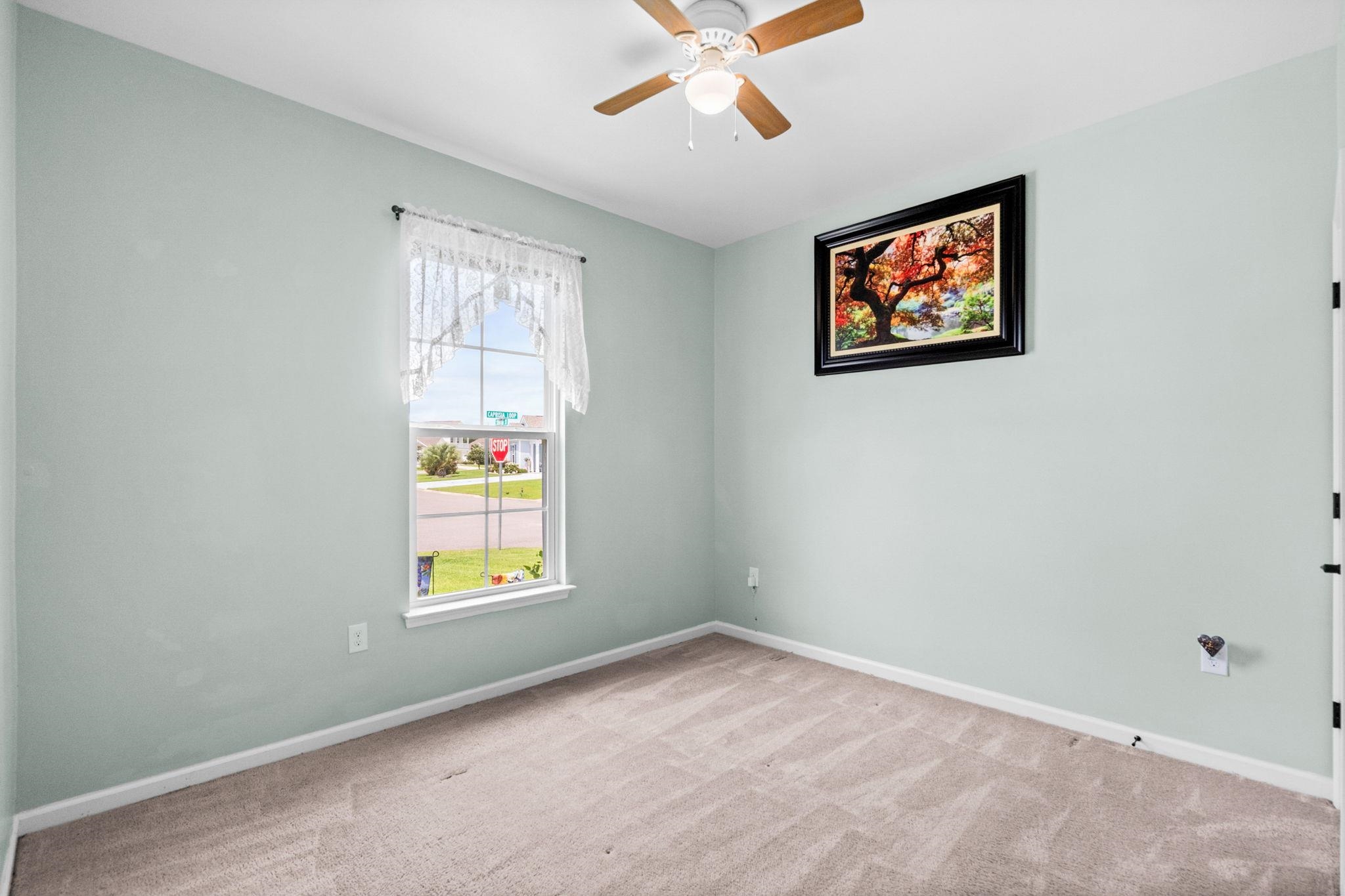 1076 Caprisia Loop