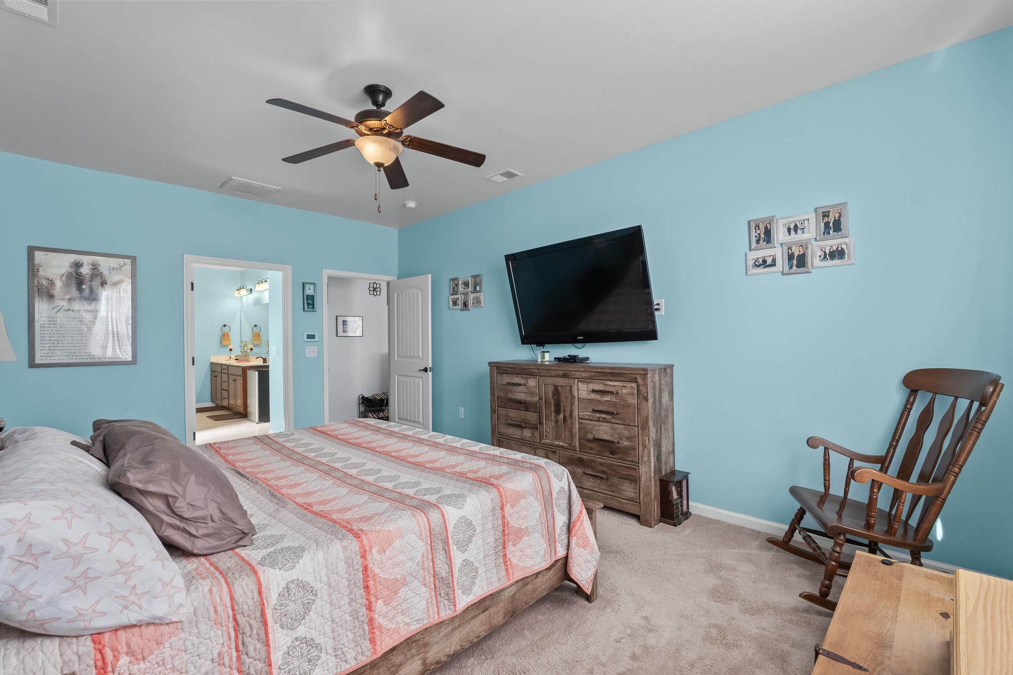 1076 Caprisia Loop