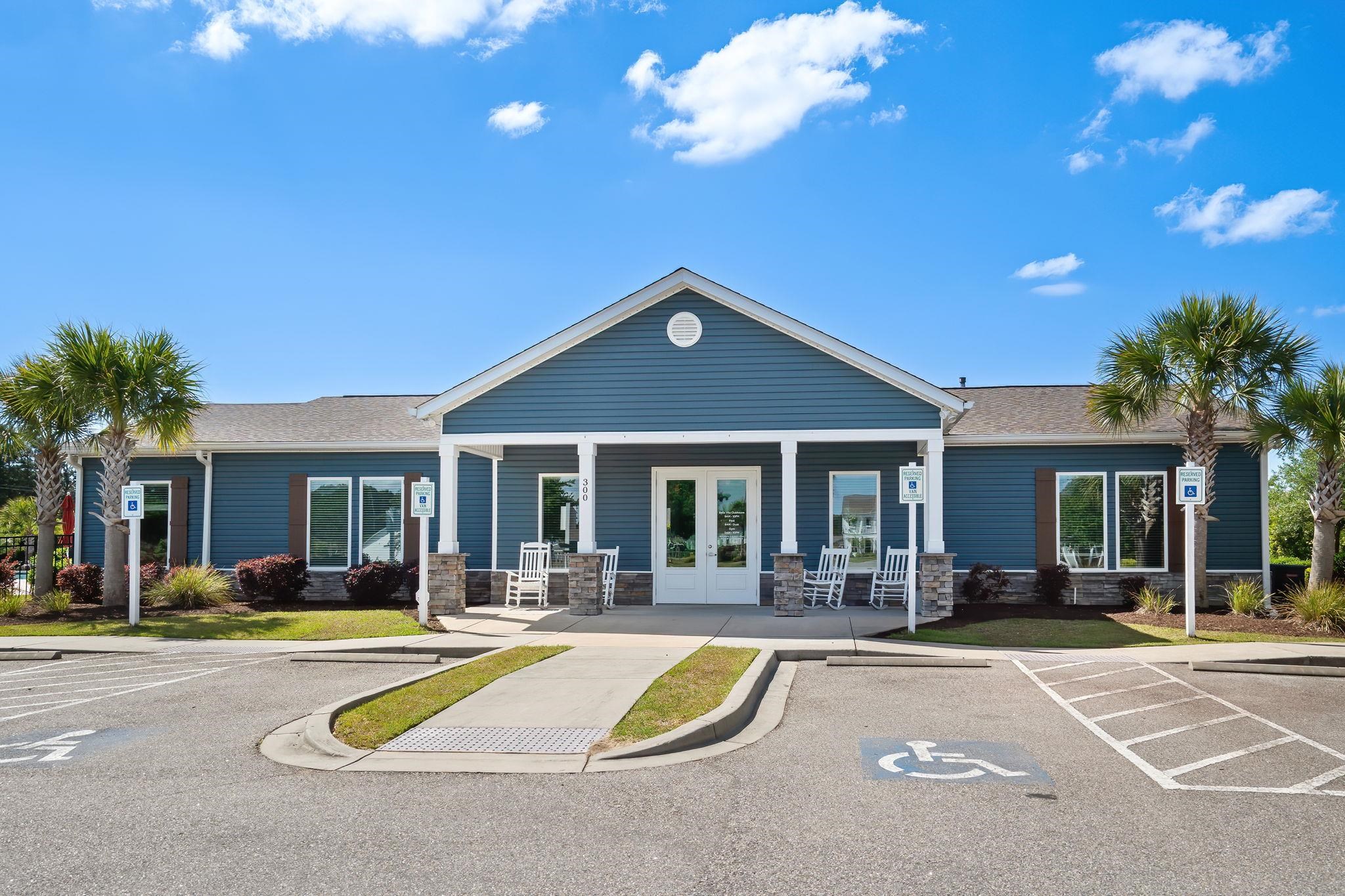 1076 Caprisia Loop