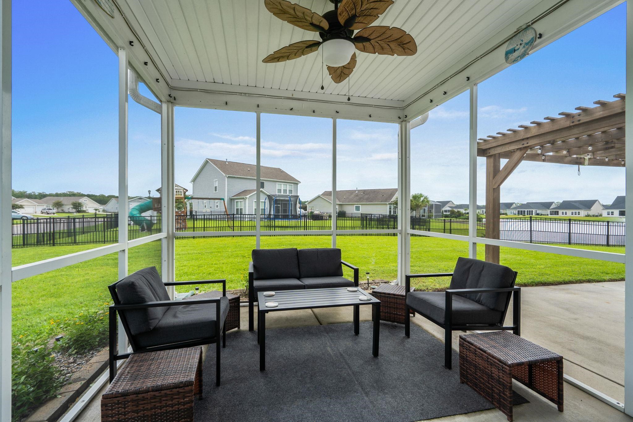 1076 Caprisia Loop
