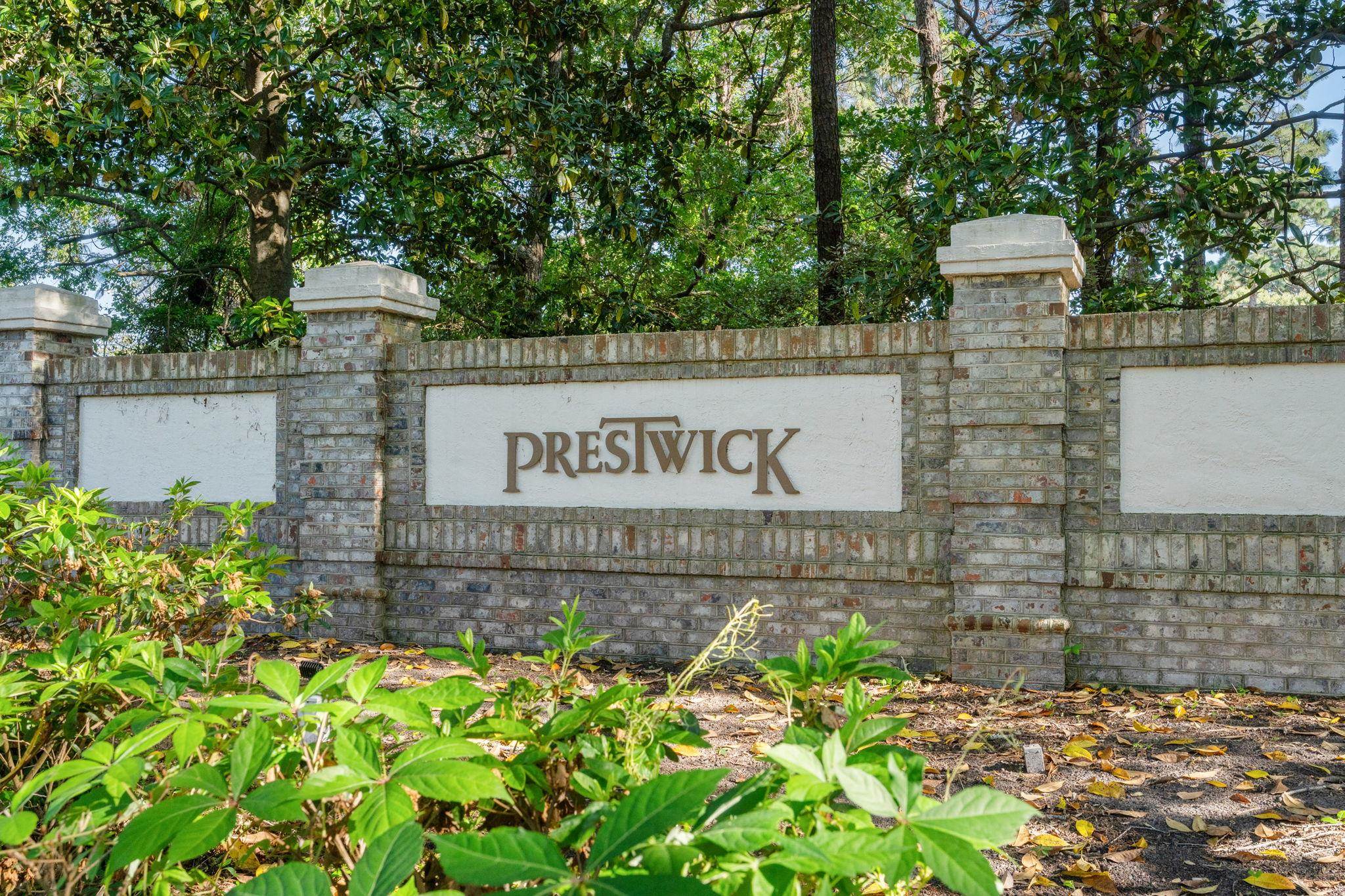 611 Pipers Ln. Unit: 611