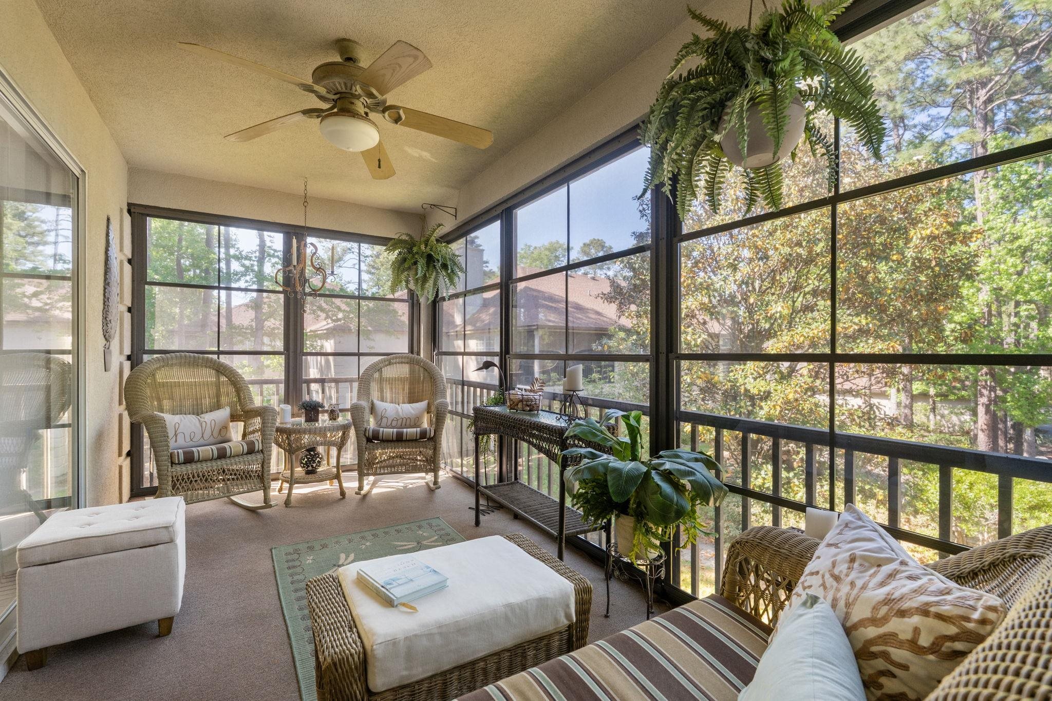 611 Pipers Ln. Unit: 611