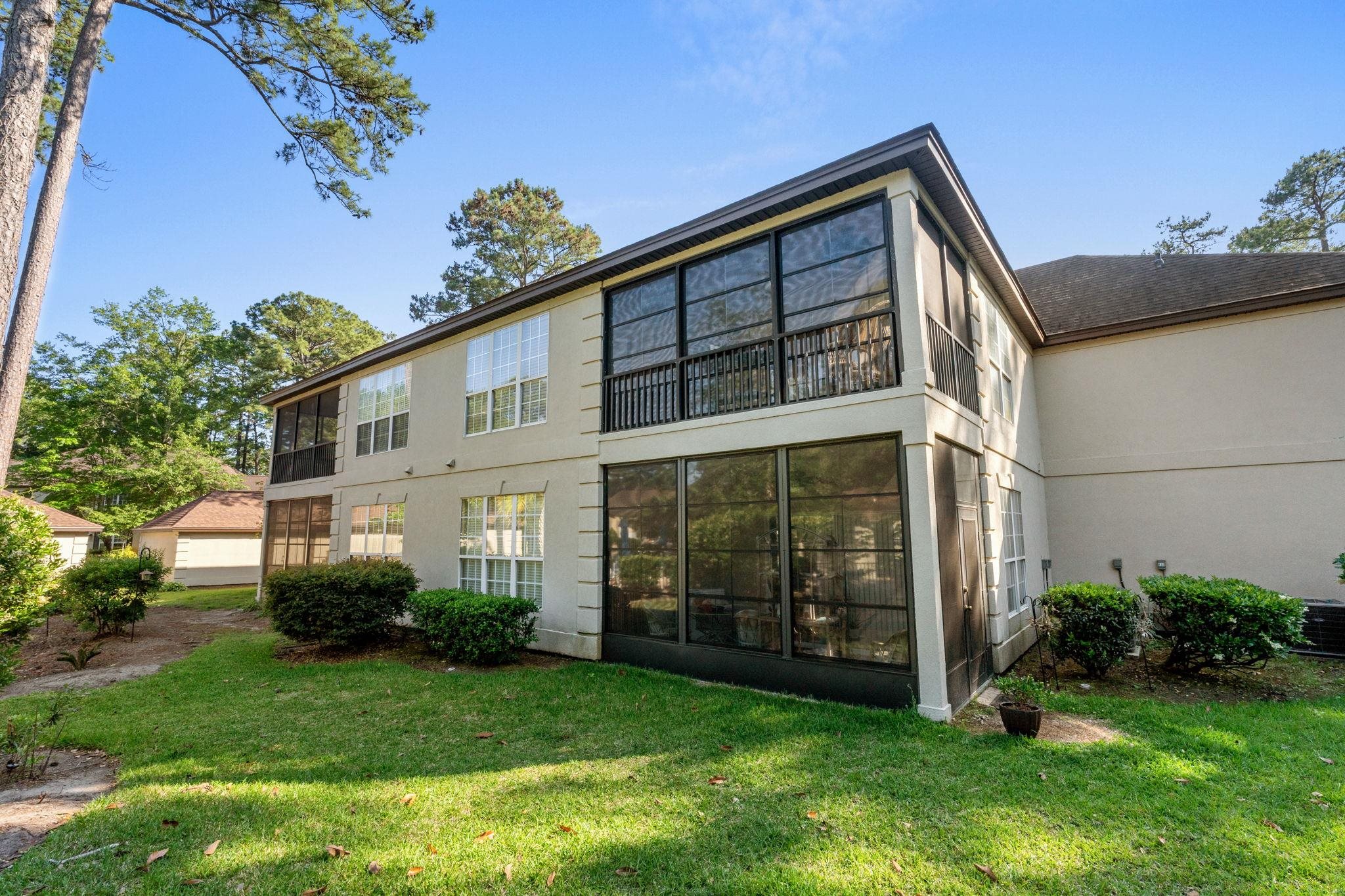 611 Pipers Ln. Unit: 611