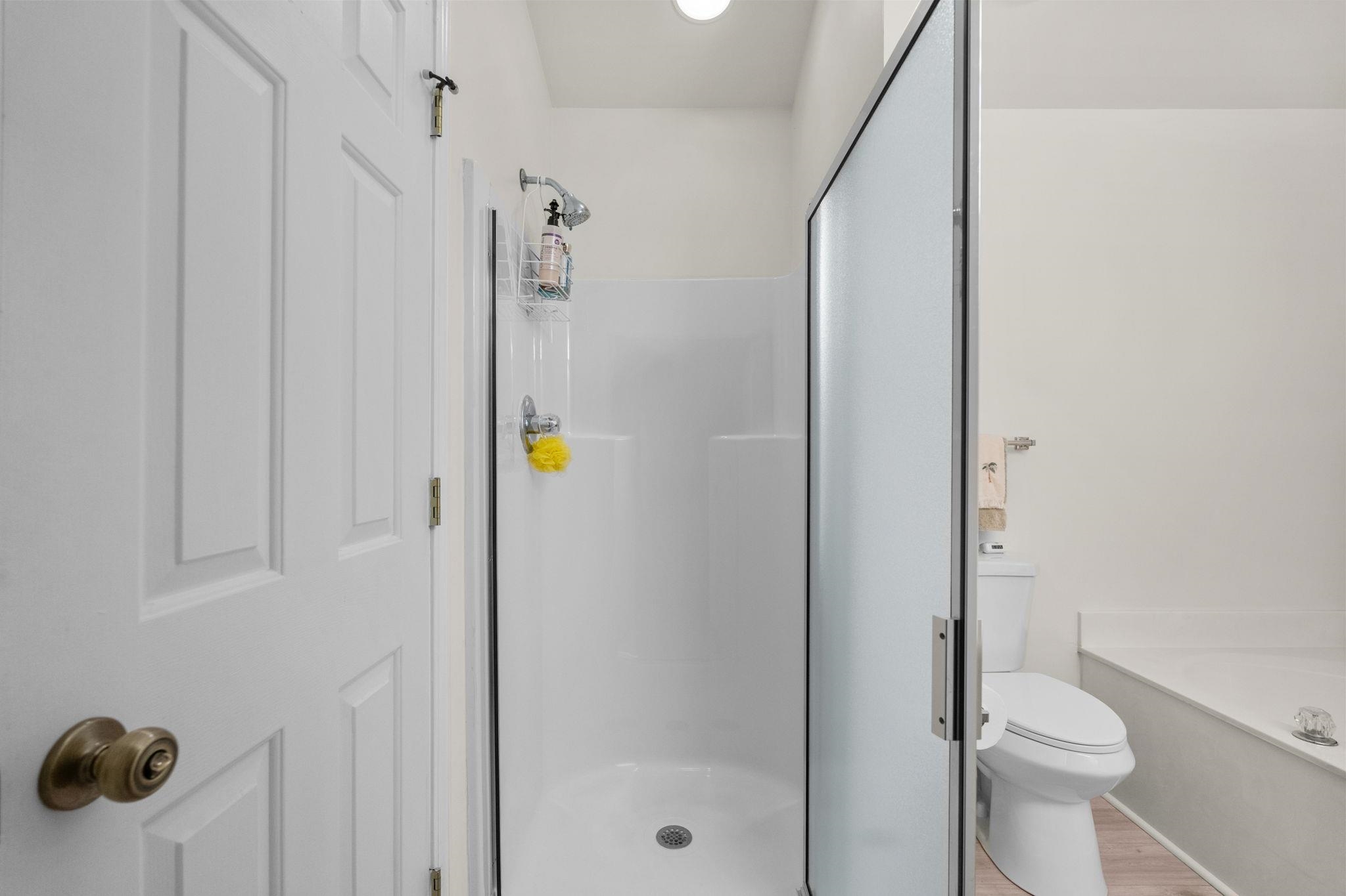 611 Pipers Ln. Unit: 611