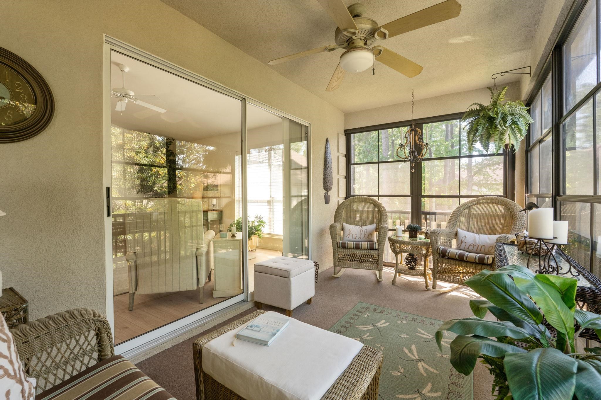 611 Pipers Ln. Unit: 611