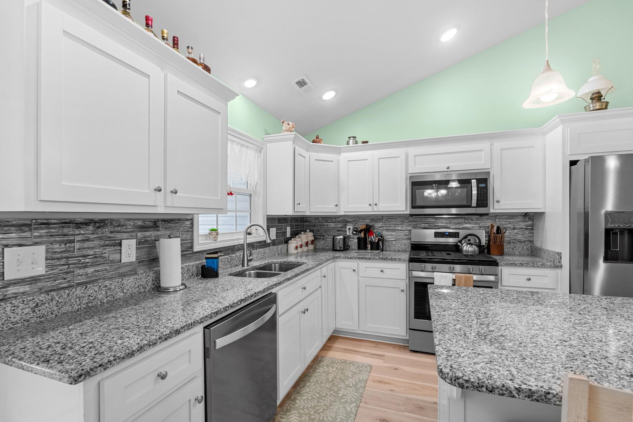 4457 Woodyard Bay Rd.