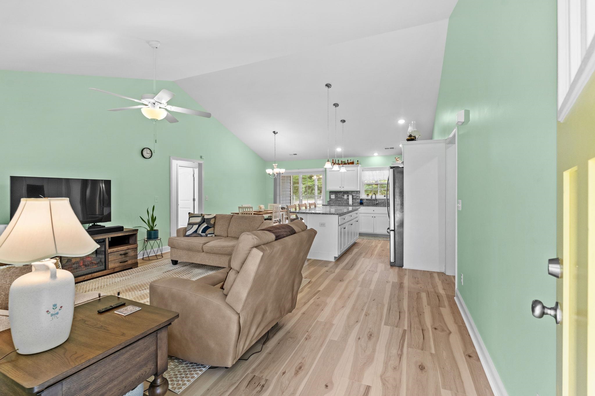 4457 Woodyard Bay Rd.