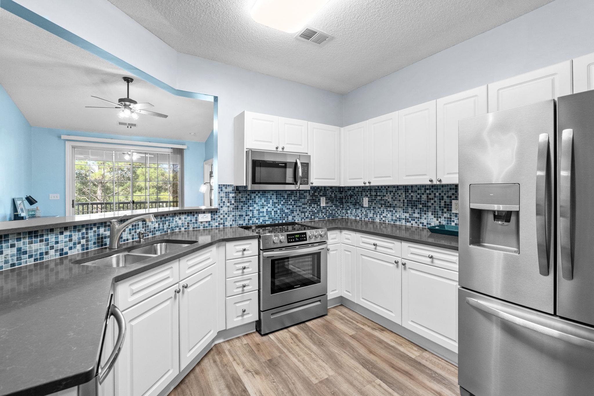 6203 Catalina Dr. Unit: 834