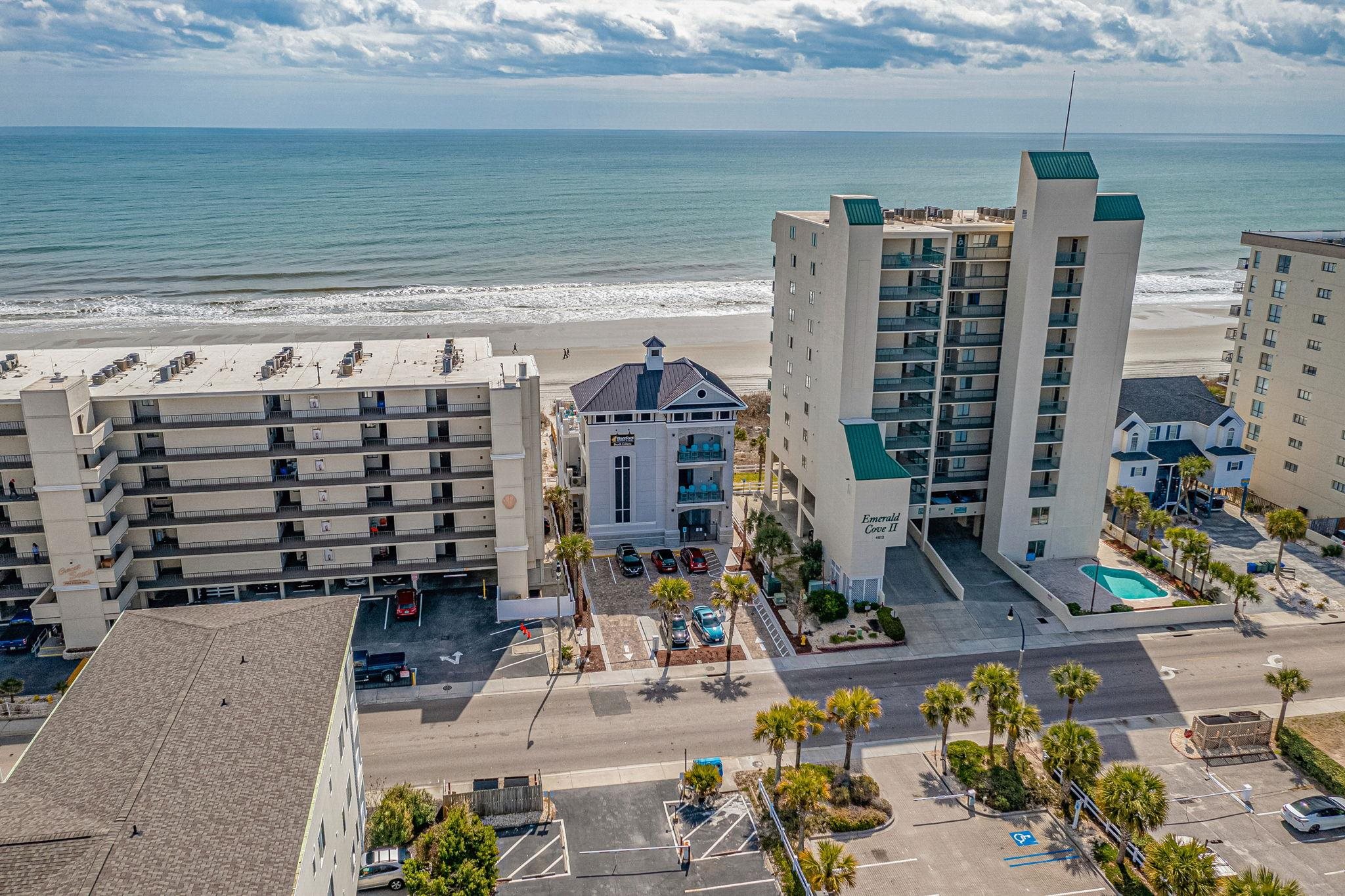 6203 Catalina Dr. Unit: 834