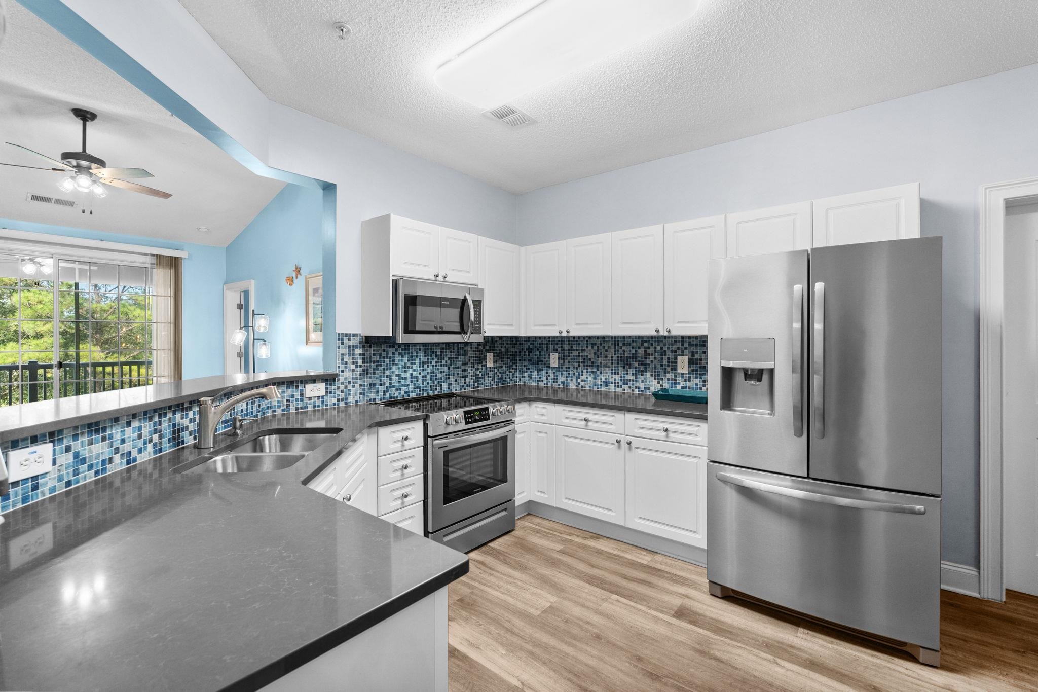 6203 Catalina Dr. Unit: 834
