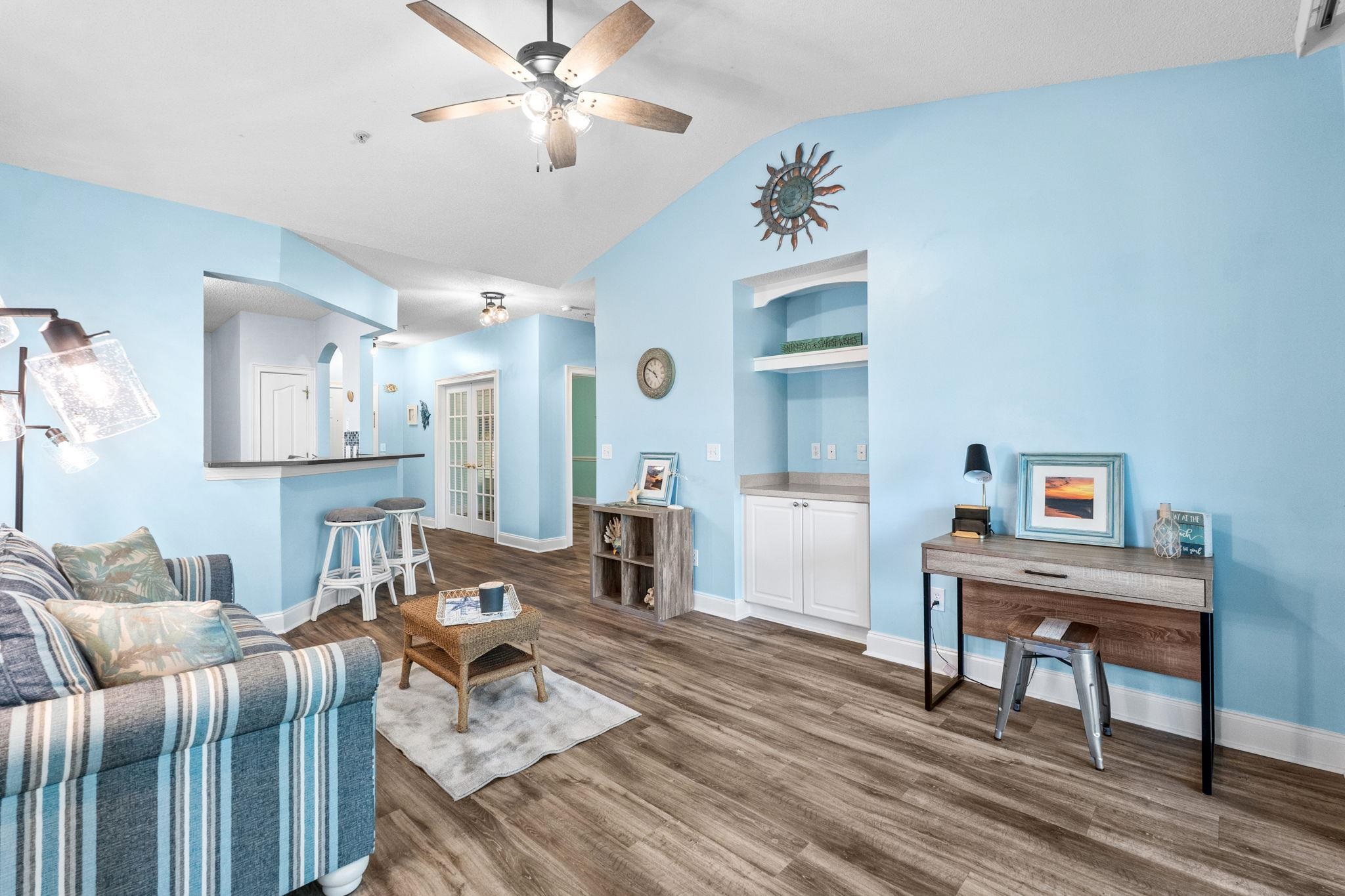 6203 Catalina Dr. Unit: 834