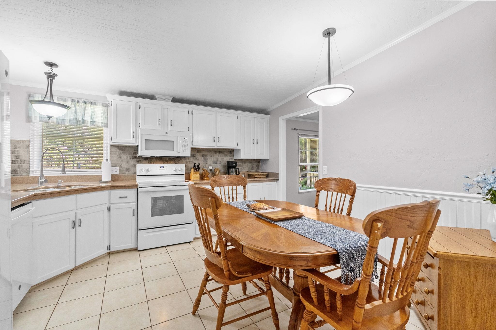 245 Bear Grass Rd. E