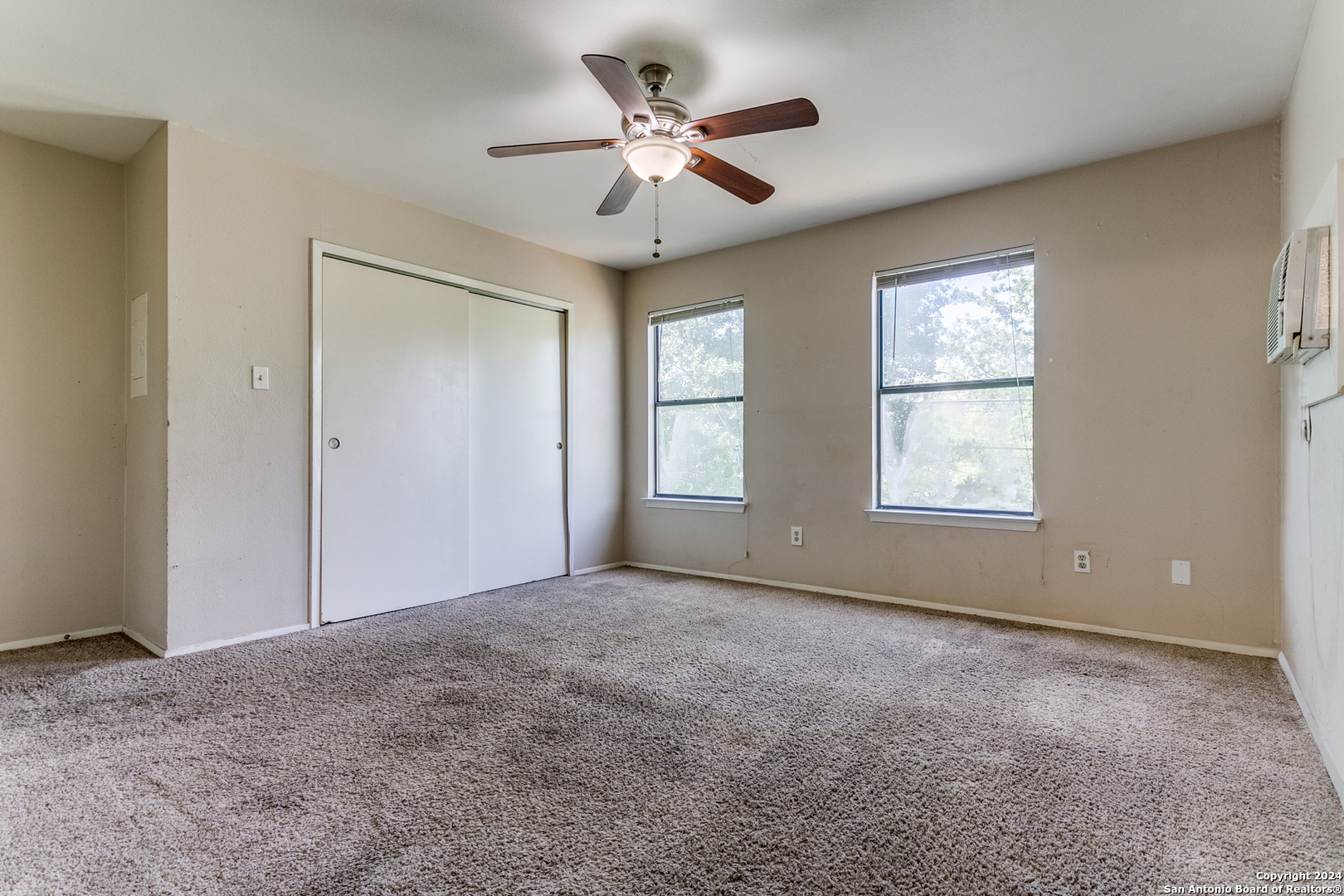 4411 EISENHAUER RD