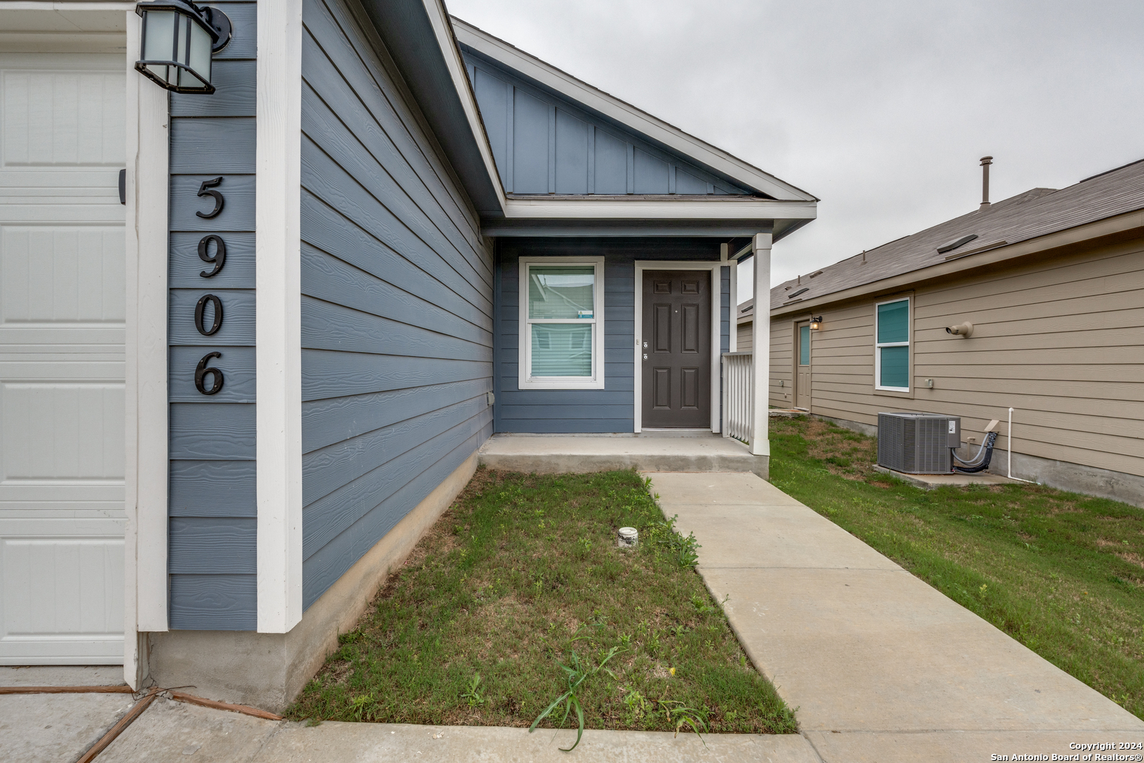 5906 ANTONIO PL