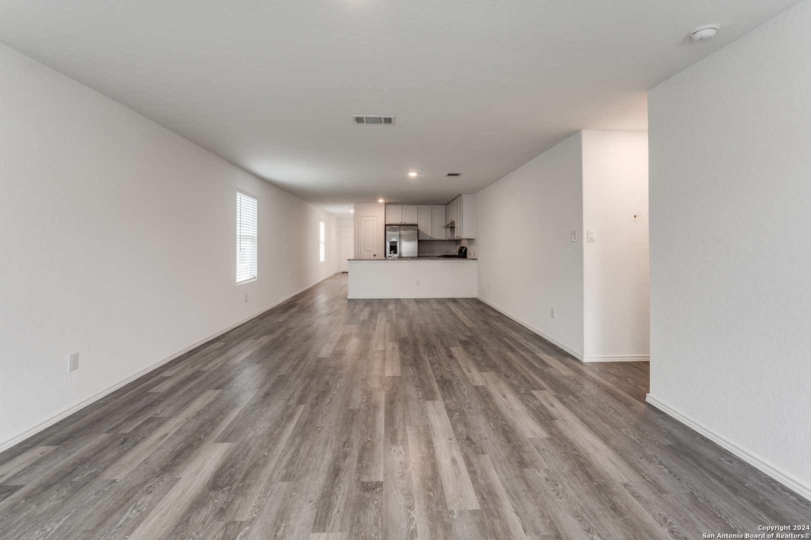 5906 ANTONIO PL