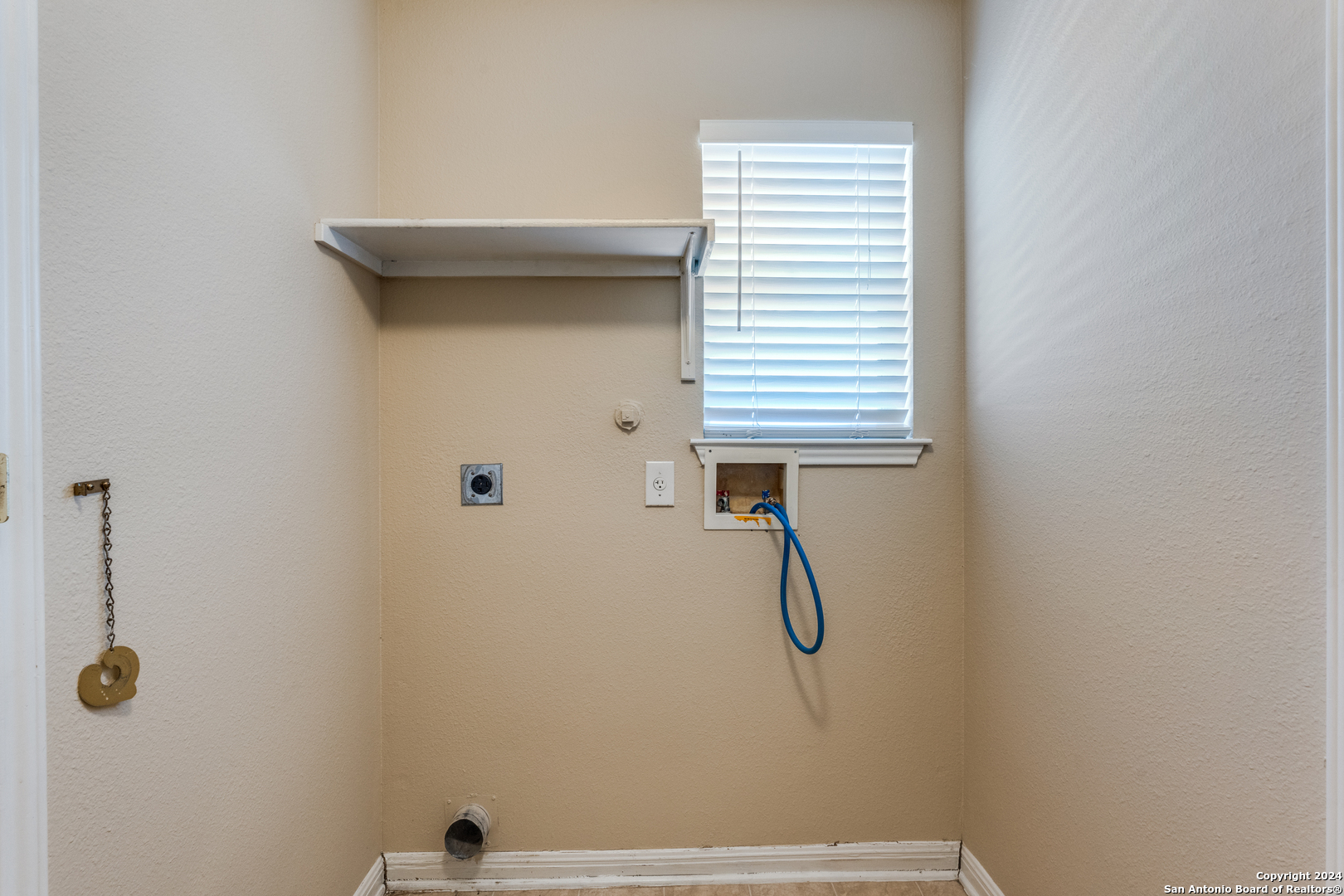 8830 TRUMPET CIR