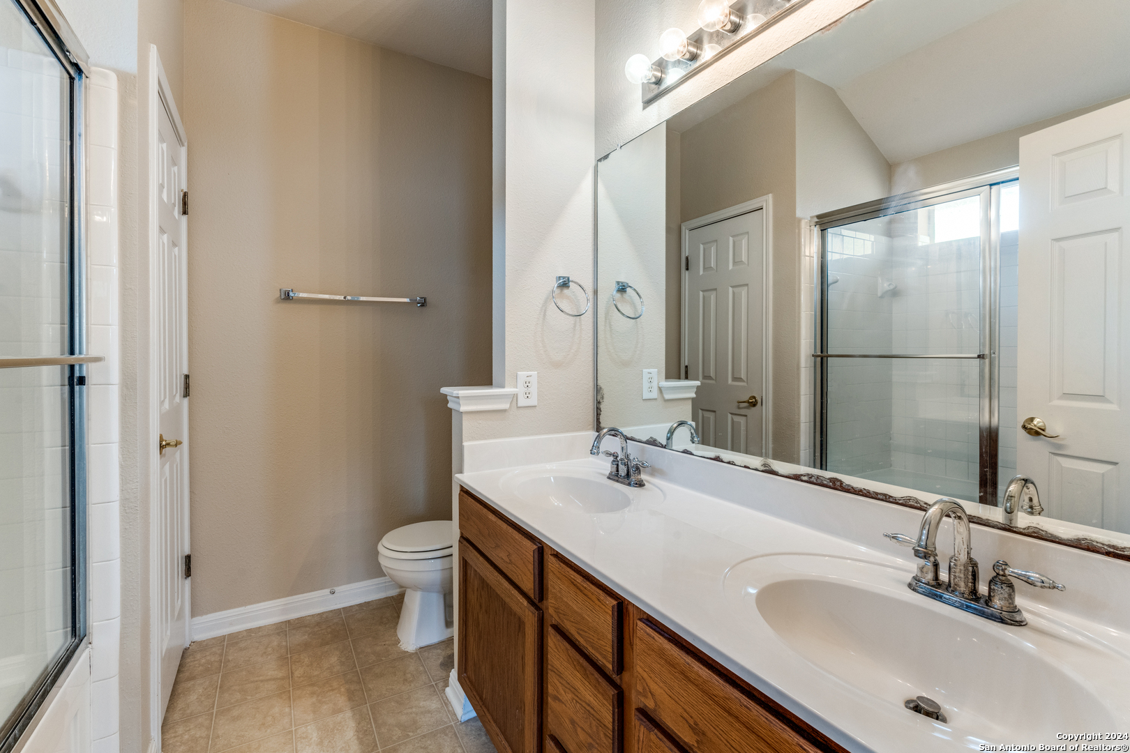 8830 TRUMPET CIR