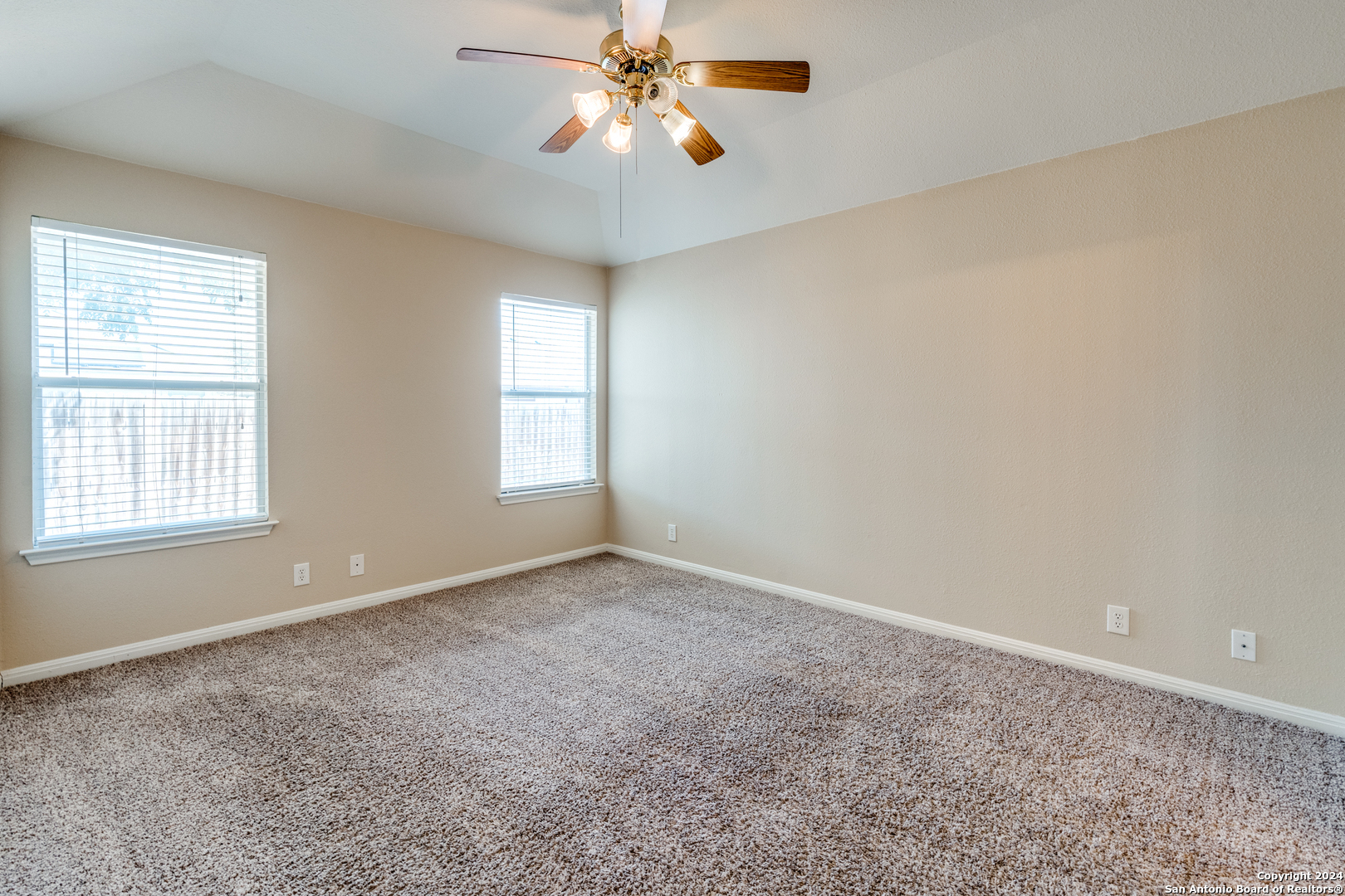 8830 TRUMPET CIR