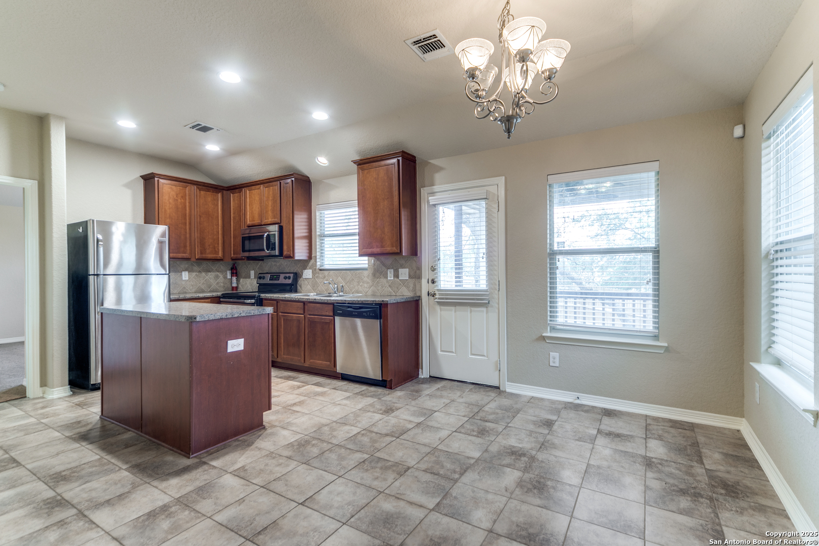 13919 CAPRESE HILL