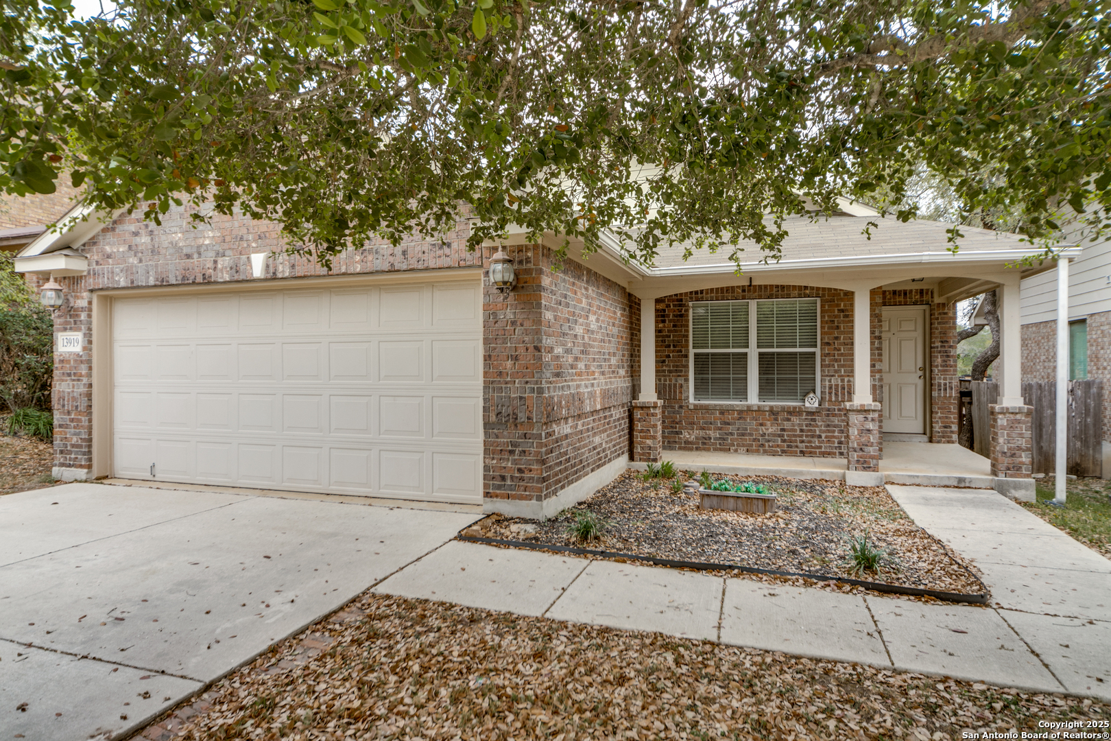 13919 CAPRESE HILL