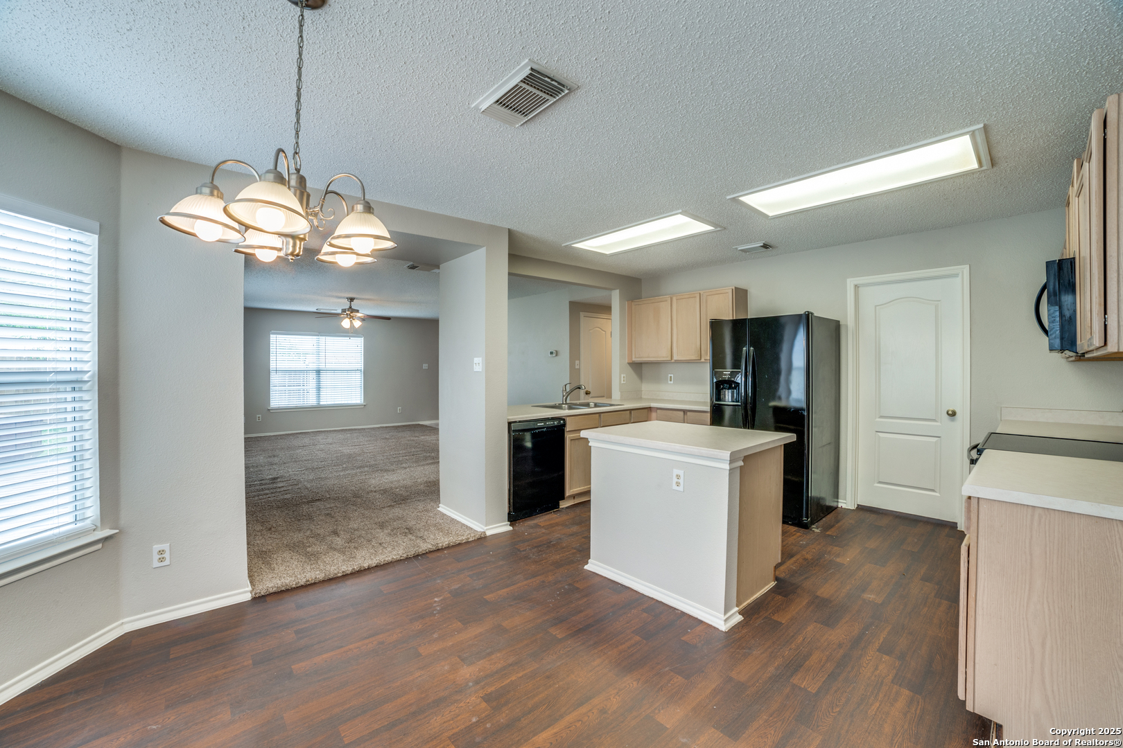 4943 Brianna Pl