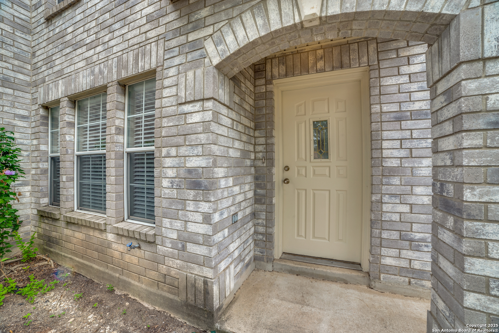 4943 Brianna Pl