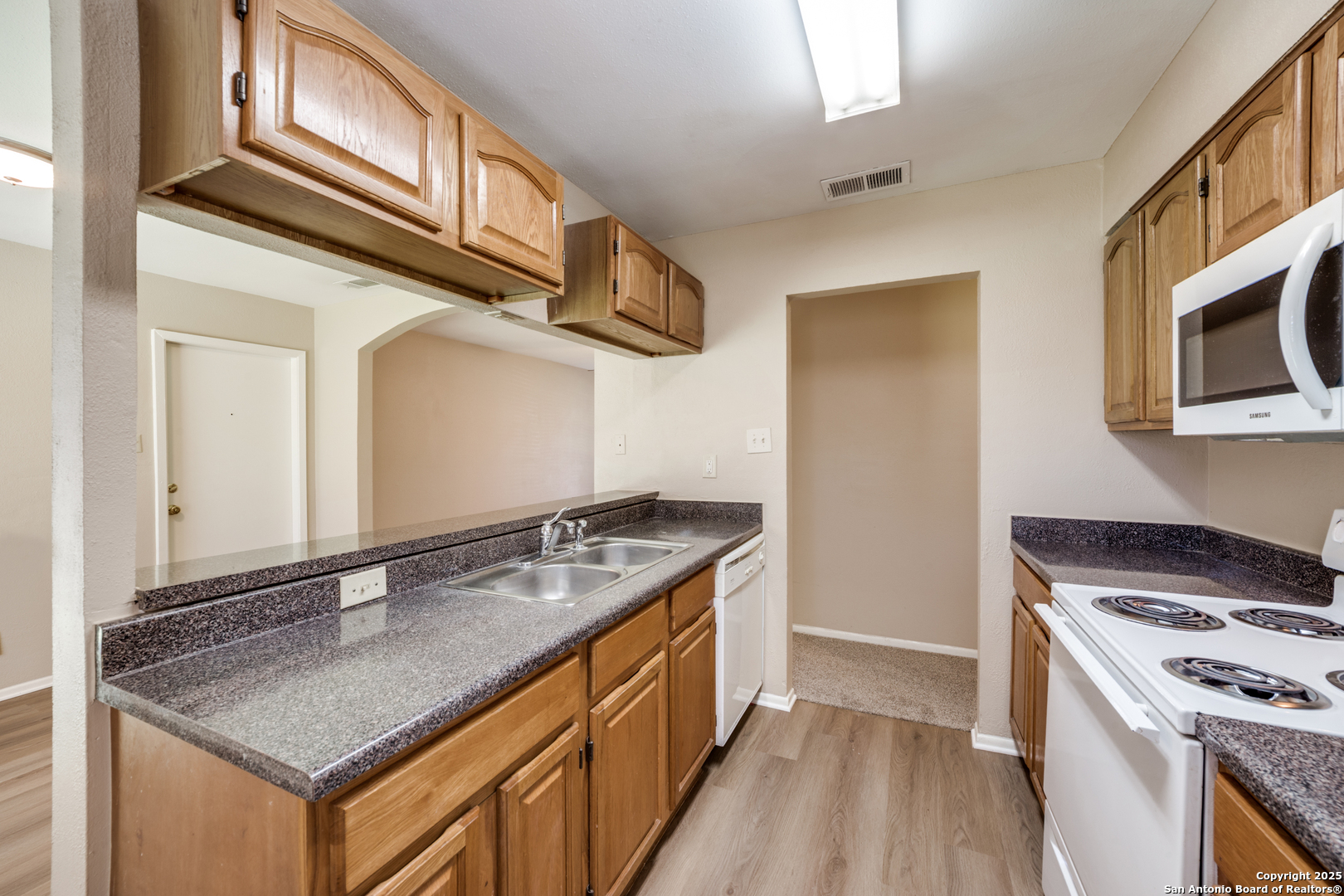 7334 Cherry Brook