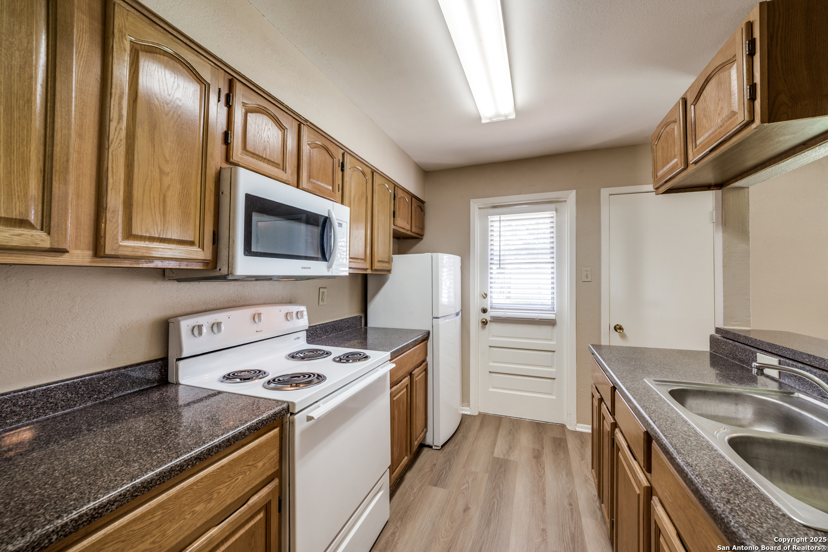7334 Cherry Brook
