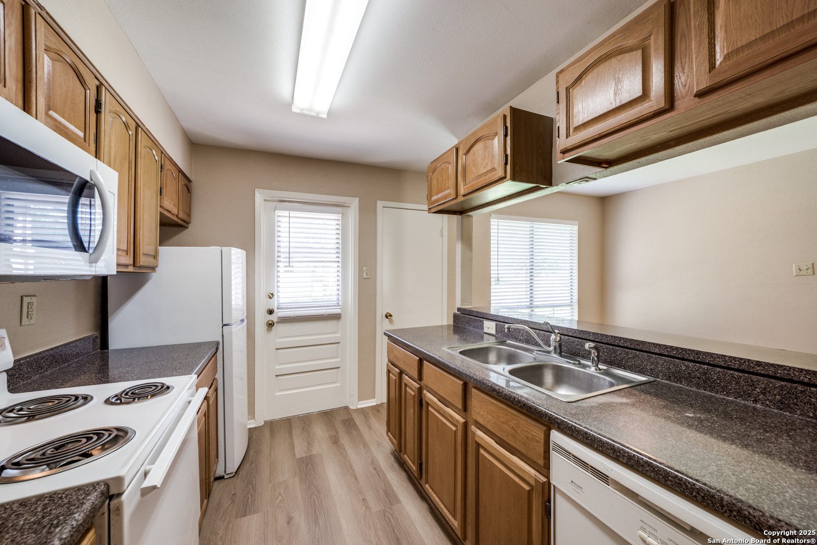 7334 Cherry Brook