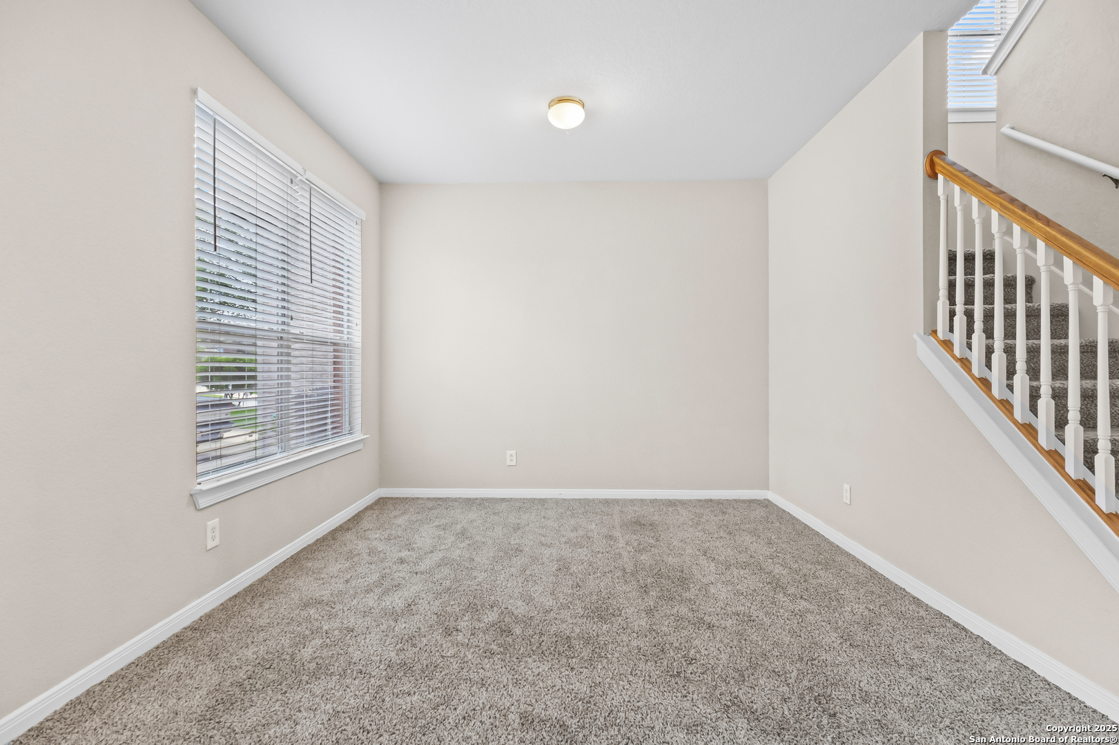 156 Springtree Bluff