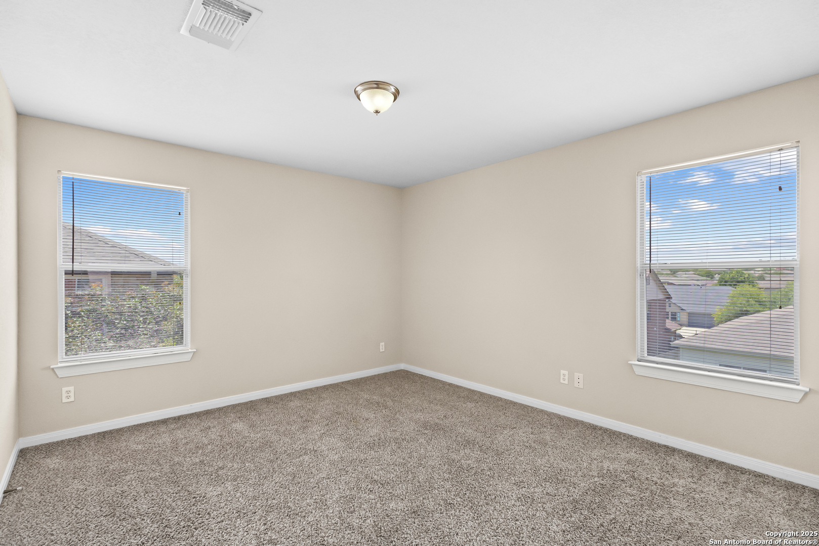 156 Springtree Bluff