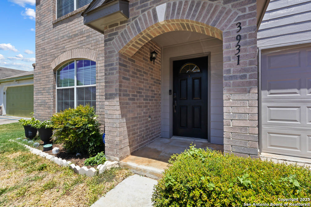 3931 Bulverde Pkwy.