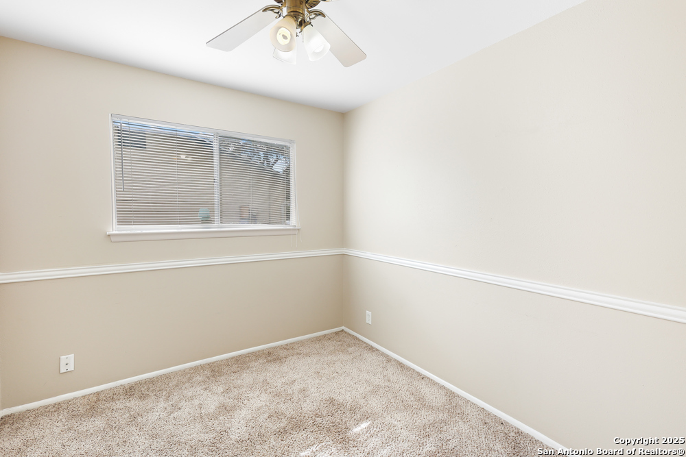 5611 Sir Gareth Dr