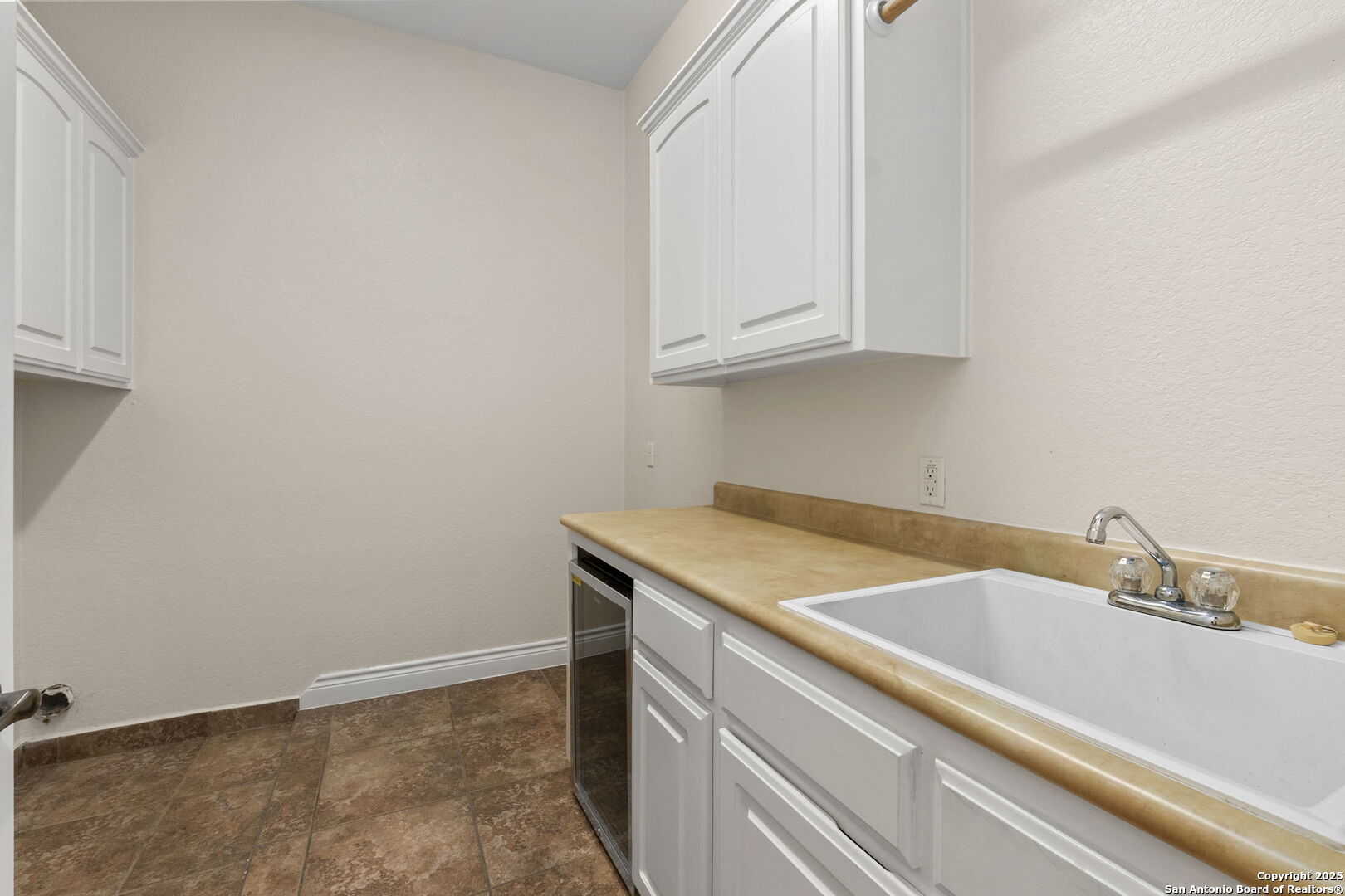 22415 Roan Forest