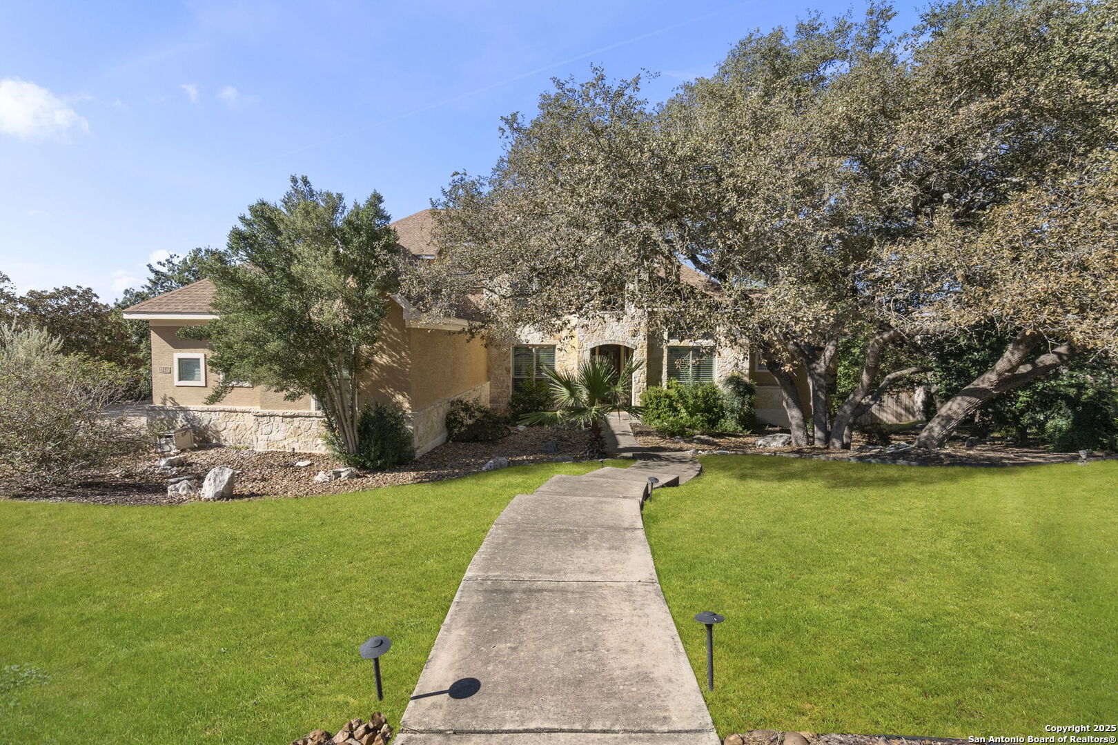 22415 Roan Forest