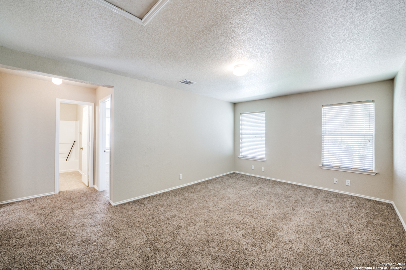 2815 BANDBURY OAK
