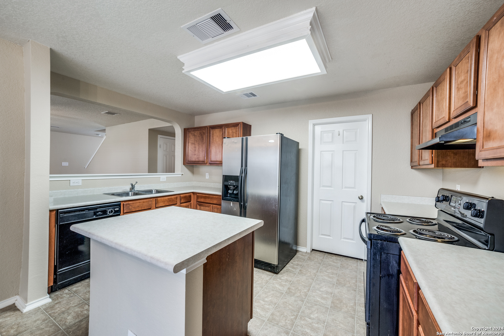 2815 BANDBURY OAK