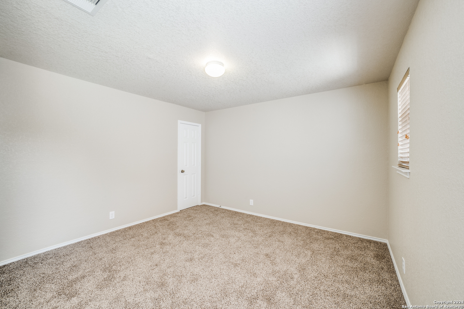 2815 BANDBURY OAK
