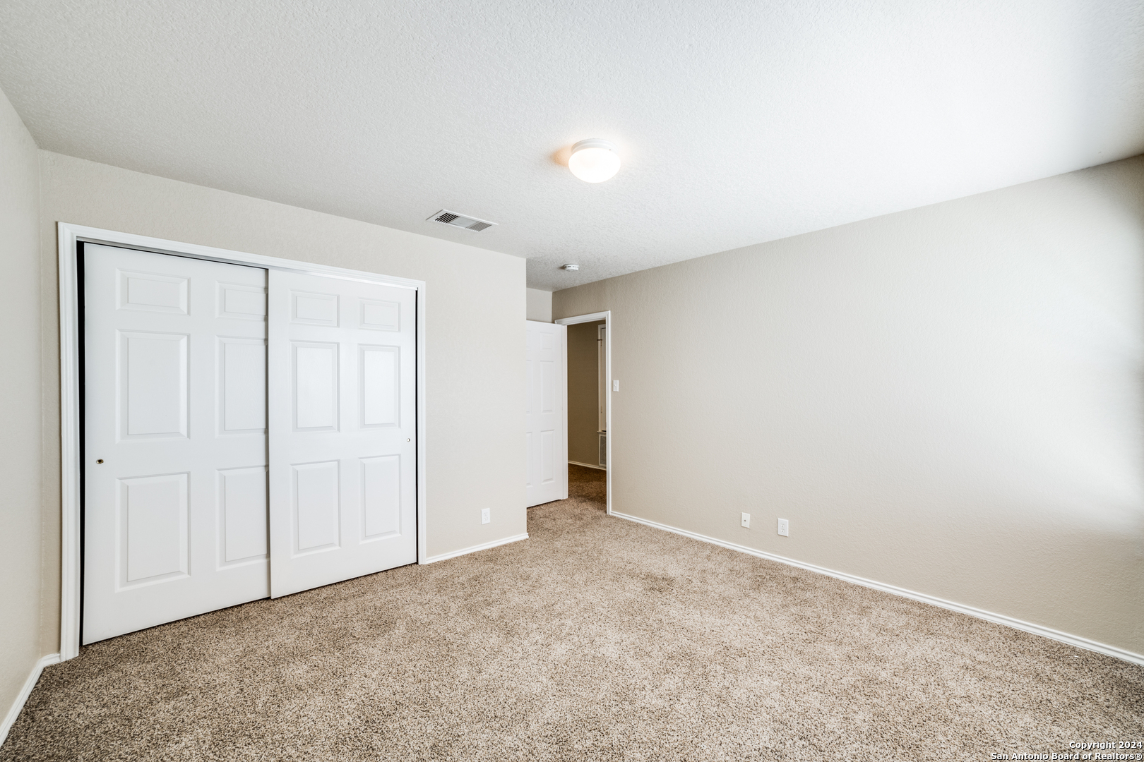2815 BANDBURY OAK