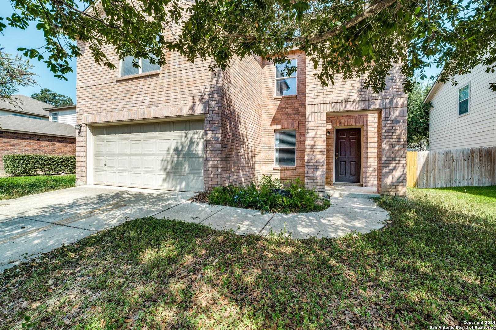 2815 BANDBURY OAK