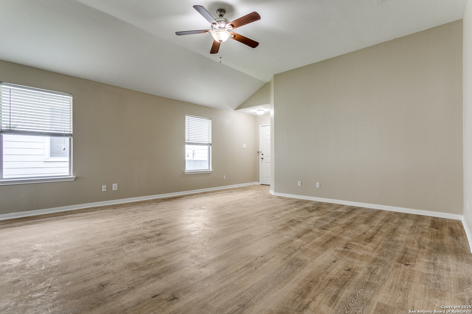 5735 Cardinal Falls