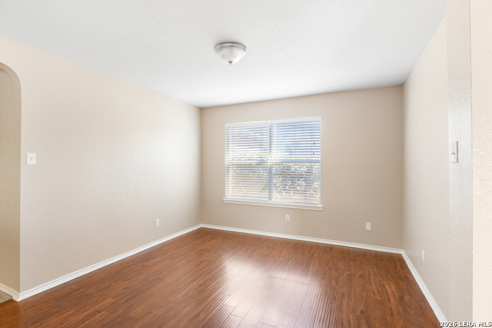20907 Foothill Pine