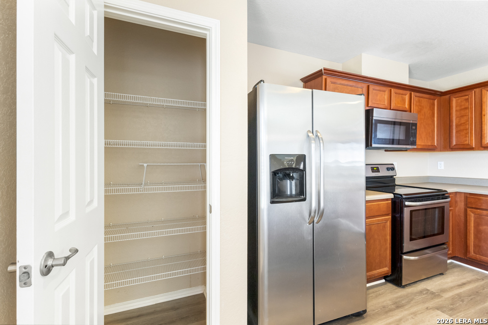 20907 Foothill Pine